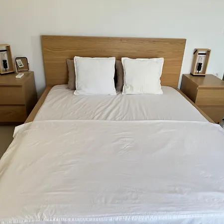 Previllage Red 7-8 Apartment *