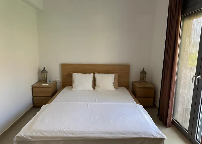 Previllage Red 7-8 Apartamento *