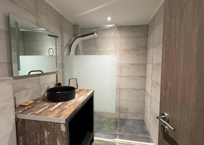 Previllage Red 7-8 * Elaionas (Kos)